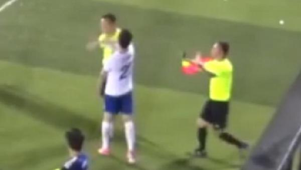 上海业余足球现球场暴力:狠抽主裁耳光 裁判报