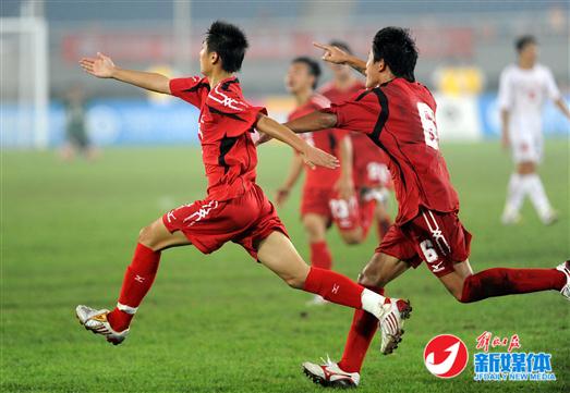 图片说明：2009年，在第十一届全国运动会中，武磊代表上海队打入4个球，为上海队夺得男子足球甲组冠军立下了汗马功劳。（来源新华社）