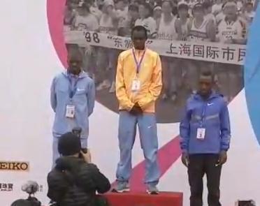 肯尼亚男女选手称霸上马 男子冠军创国内纪录