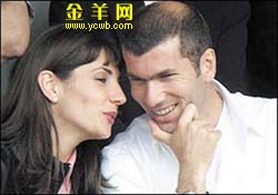 皇马<em>娇妻</em>俱乐部美女<em>如云</em> 辣妹魅力受到挑战 - 