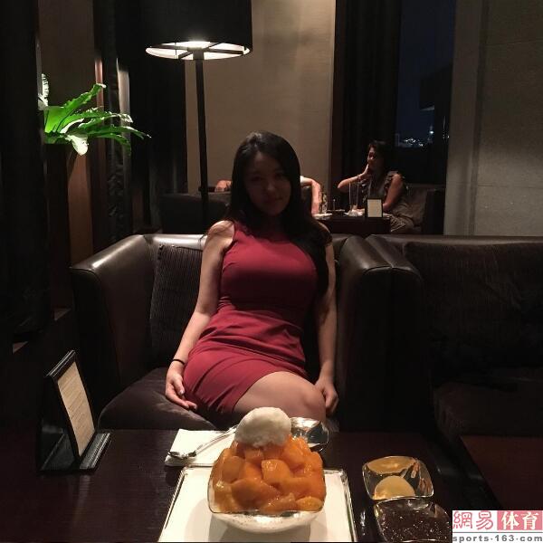 肥而不腻韩国美女瑜伽妹上围汹涌秒杀柳岩组图