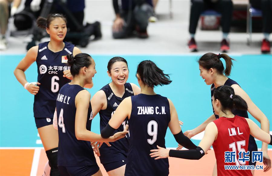 （体育）（3）排球——女排世界杯：中国队战胜肯尼亚队