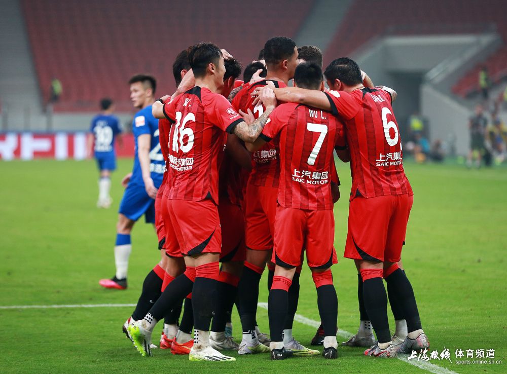 替补席新秀亮眼发挥引期待