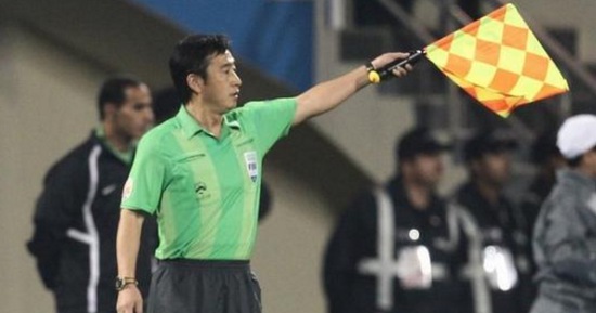 粤媒曝穗鲁战错判边裁再无缘执法 或将会就此退役