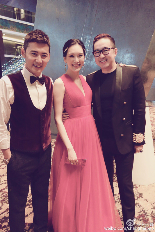 谢晖前妻佟晨洁正式完婚着洁白婚纱汪涵证婚图