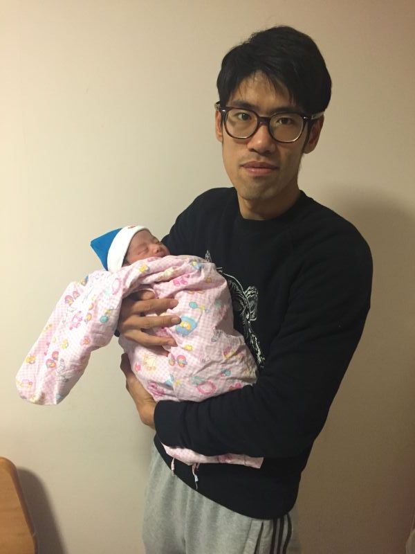 上港最近喜事连连 中场大将吕文君喜迎二胎(组图)